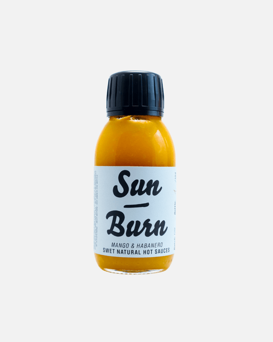 Flasche SWET Sun Burn Hot Sauce mit Mango & Habanero – natürliche, süß-scharfe Chilisauce.