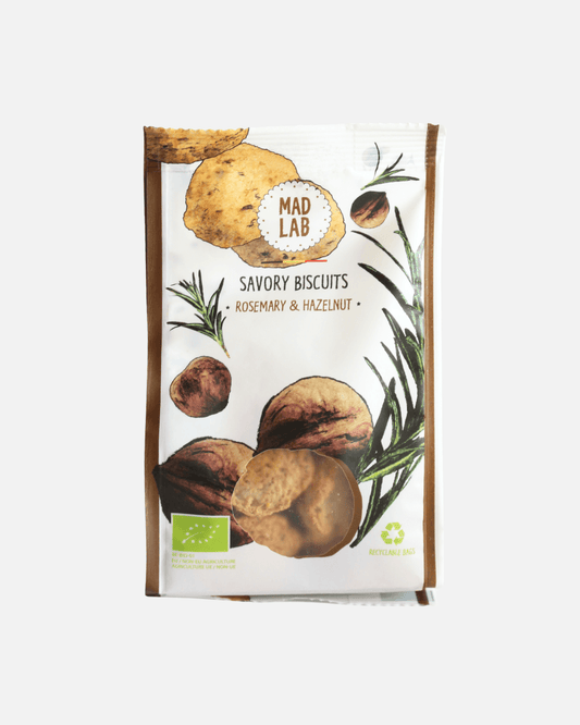 Bio-Kekse mit Rosmarin und Haselnüssen in recyclebarer Verpackung von Mad Lab.