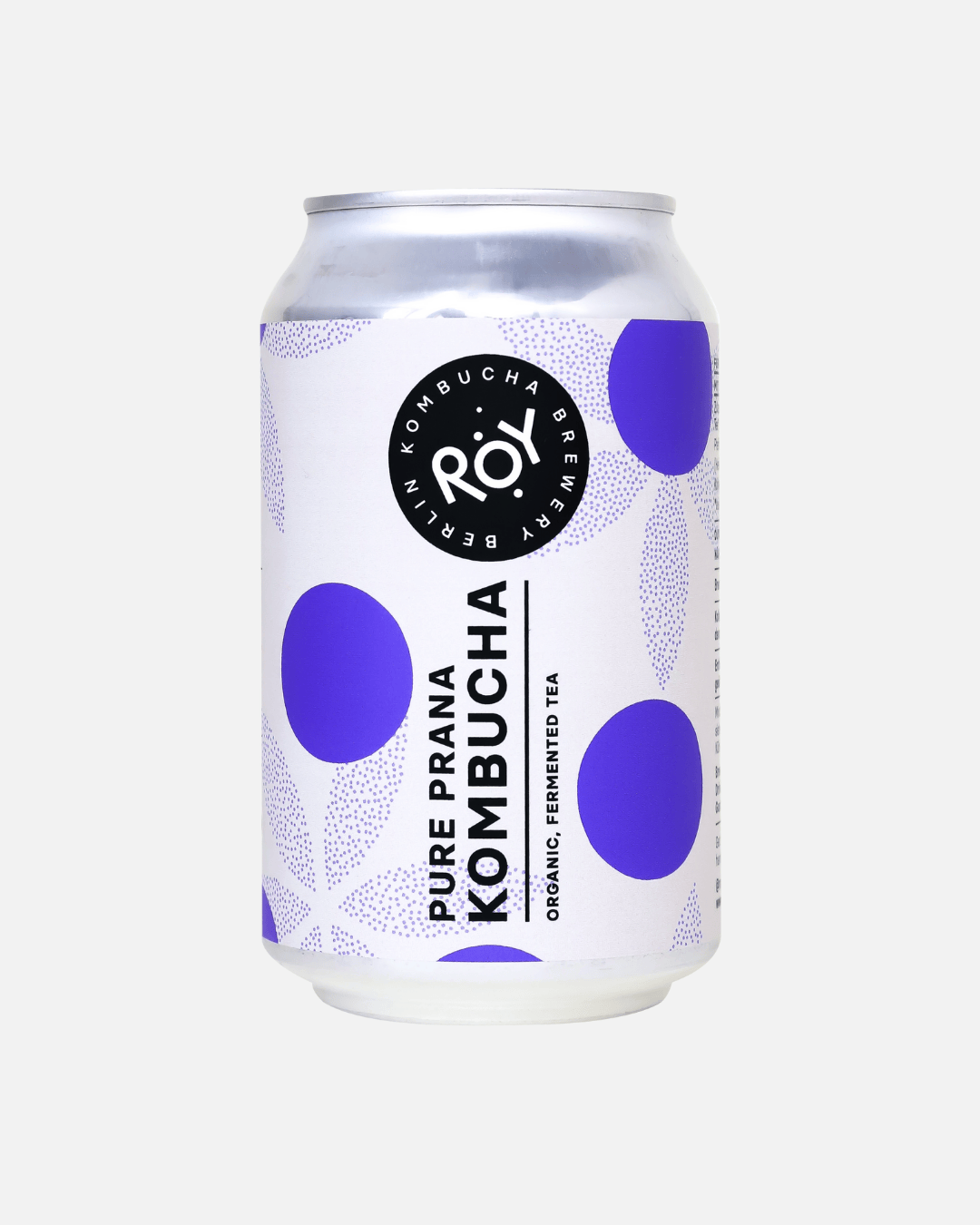 ROY Bio Kombucha "Pure Prana" in einer weißen Dose mit lila Design und schwarzem Logo, präsentiert vor weißem Hintergrund.